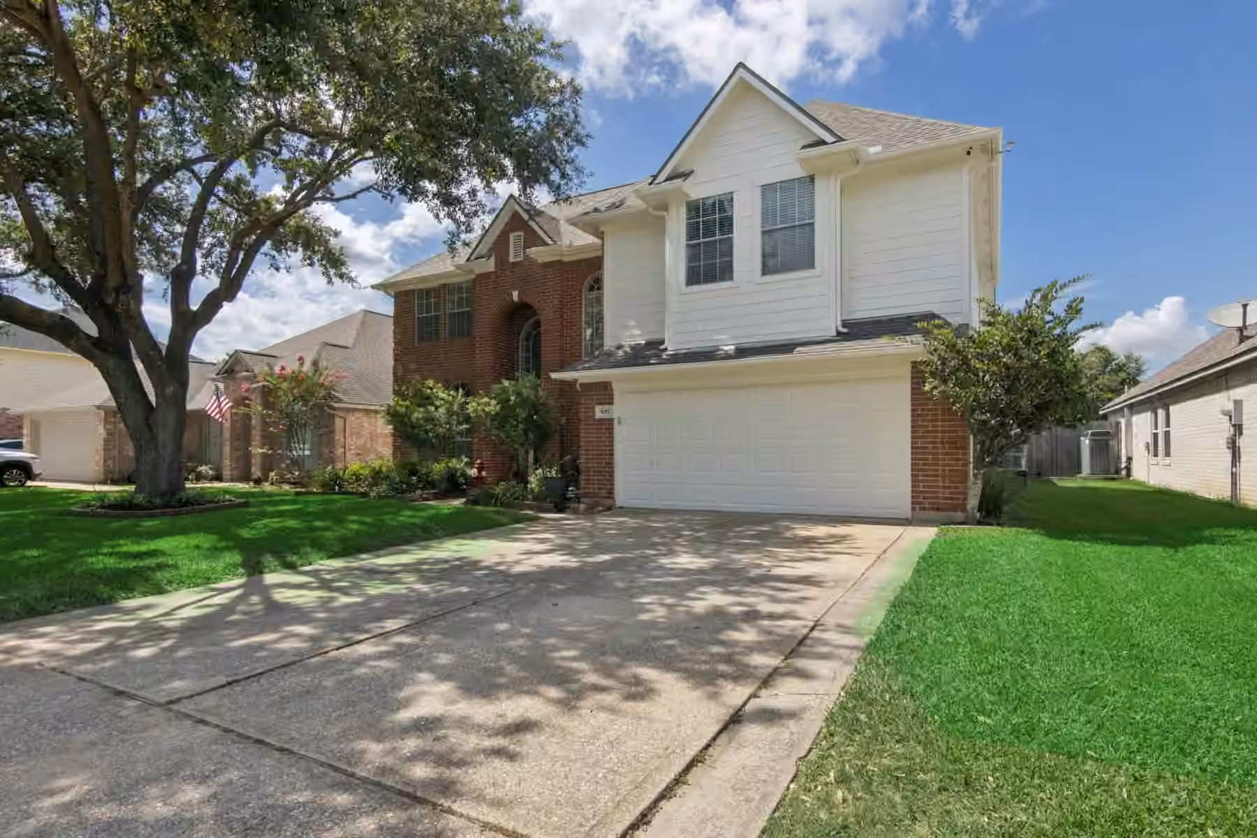 Photo 2 of 5011 Sienna Heights Lane, Pasadena, TX