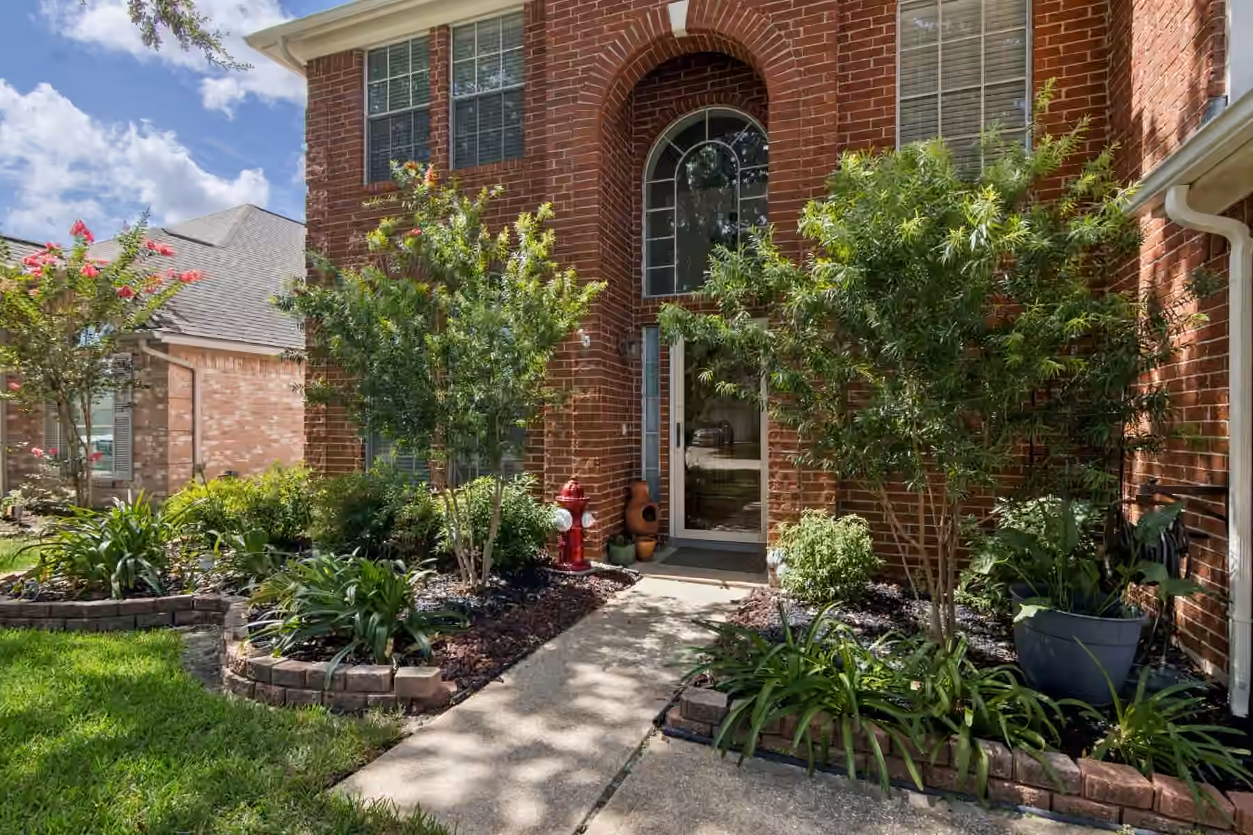 Photo 4 of 5011 Sienna Heights Lane, Pasadena, TX