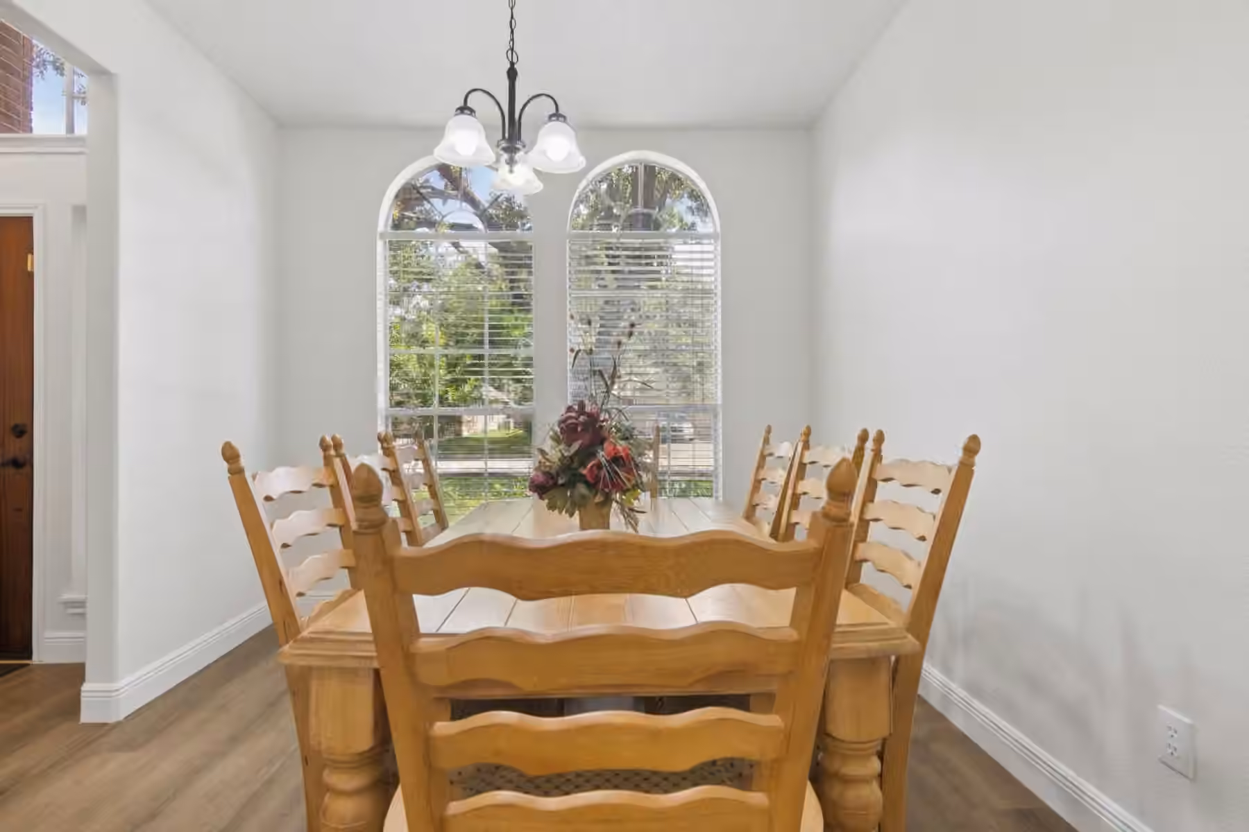 Photo 6 of 5011 Sienna Heights Lane, Pasadena, TX