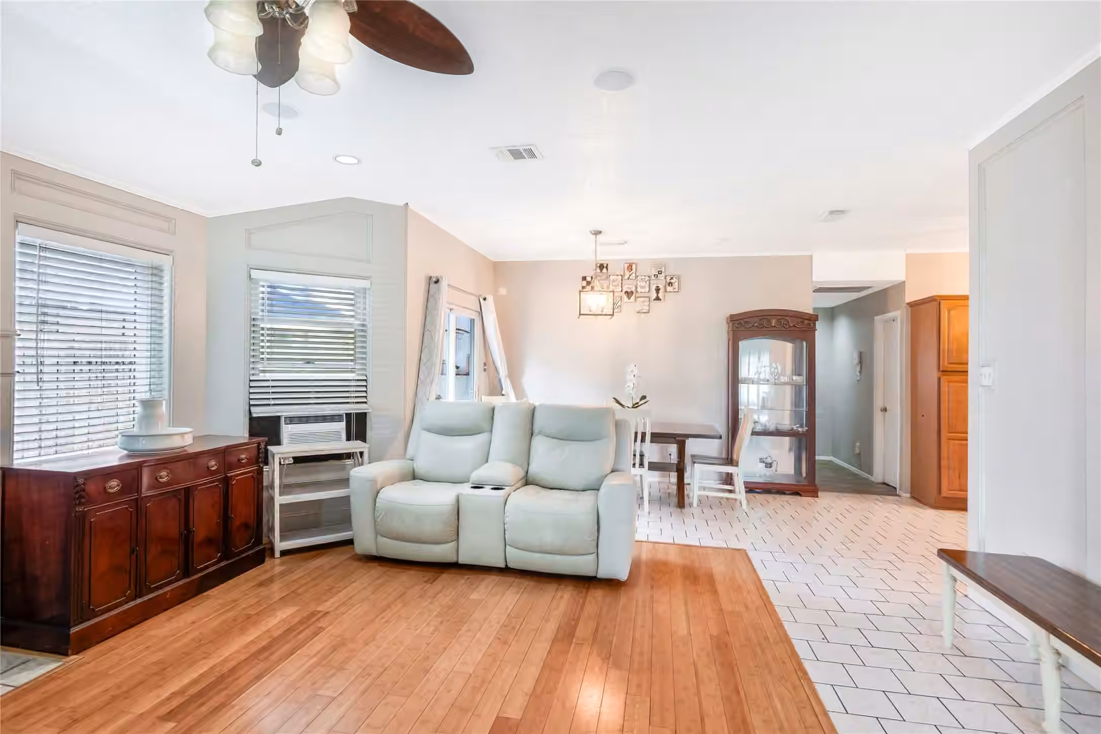 Photo 7 of 4423 Field Meadow Drive, Katy, TX