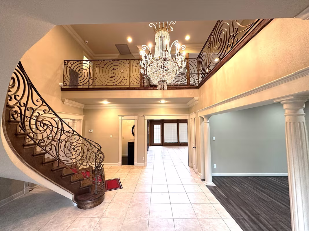 Photo 2 of 8903 Tranquil Park Drive, Spring, TX