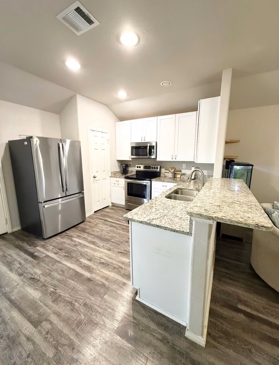Photo 5 of 21023 Twining Rose Lane, Tomball, TX