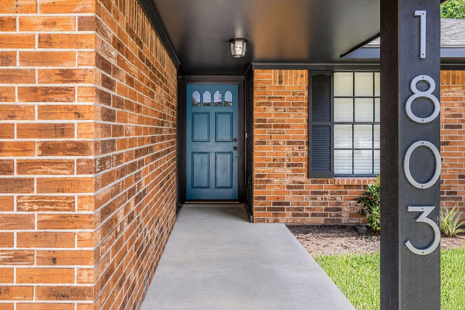 Photo 6 of 1803 S Park Street, Brenham, TX