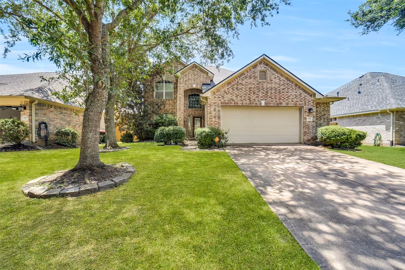 Photo of 7927 Ascot Garden, Missouri City, TX 77459