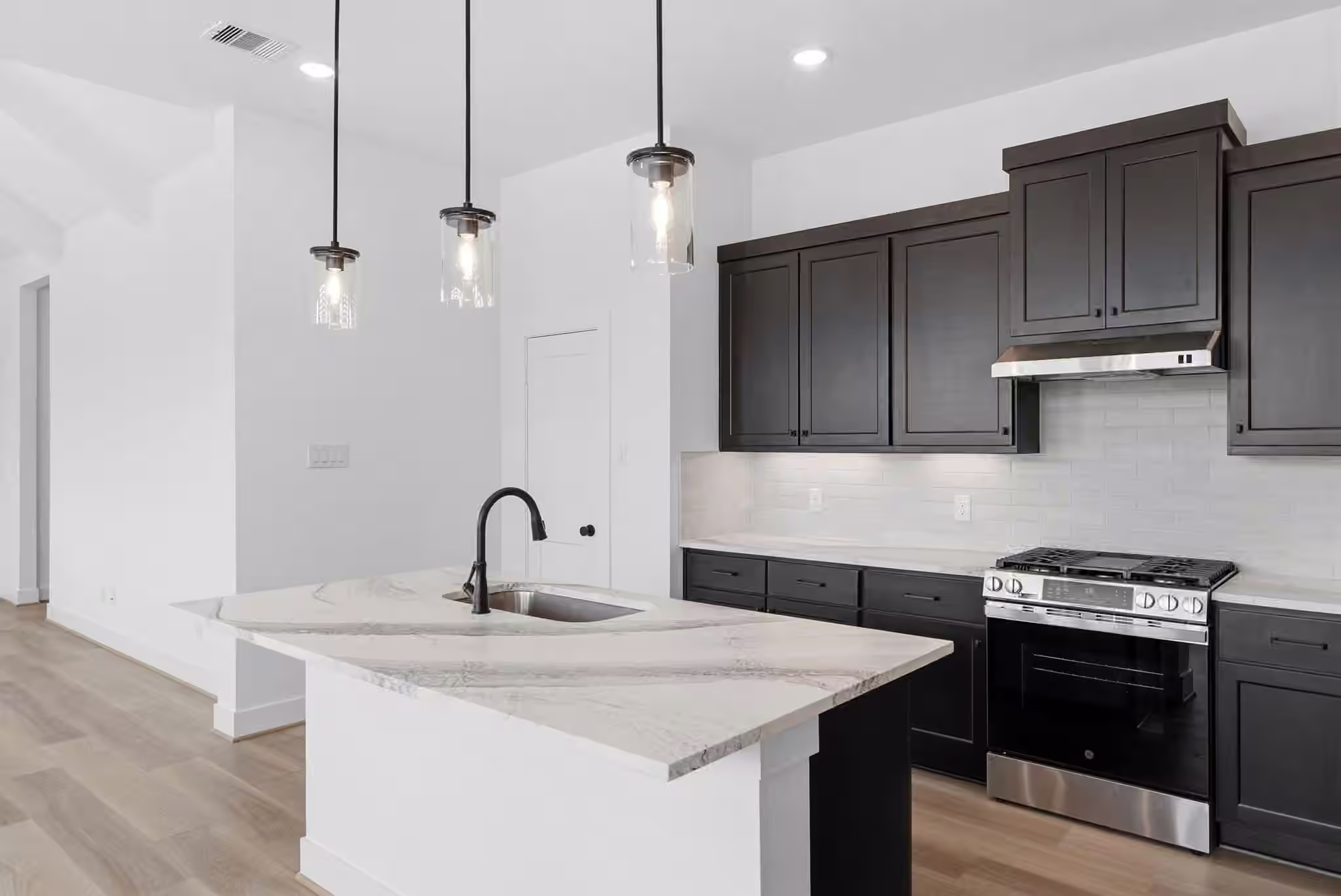 Photo 5 of 18078 Brennie Bird Lane, Conroe, TX