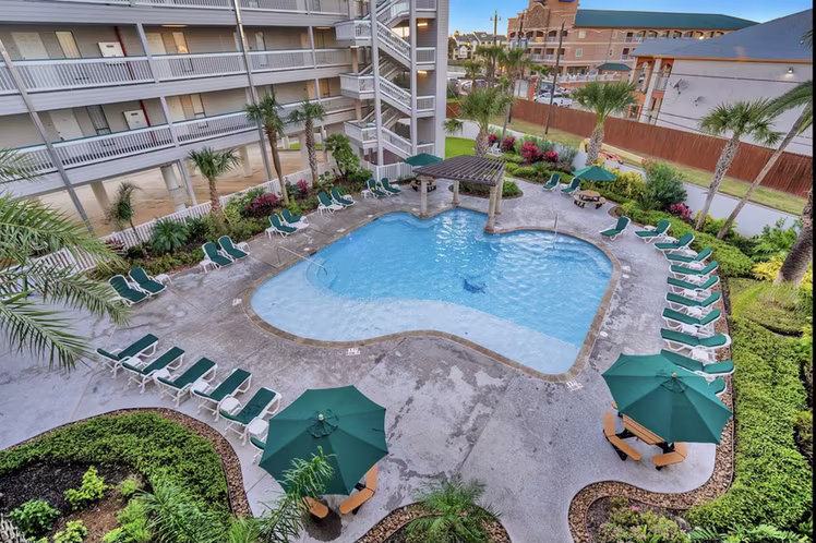 Photo 2 of 6102 Seawall Boulevard 289, Galveston, TX