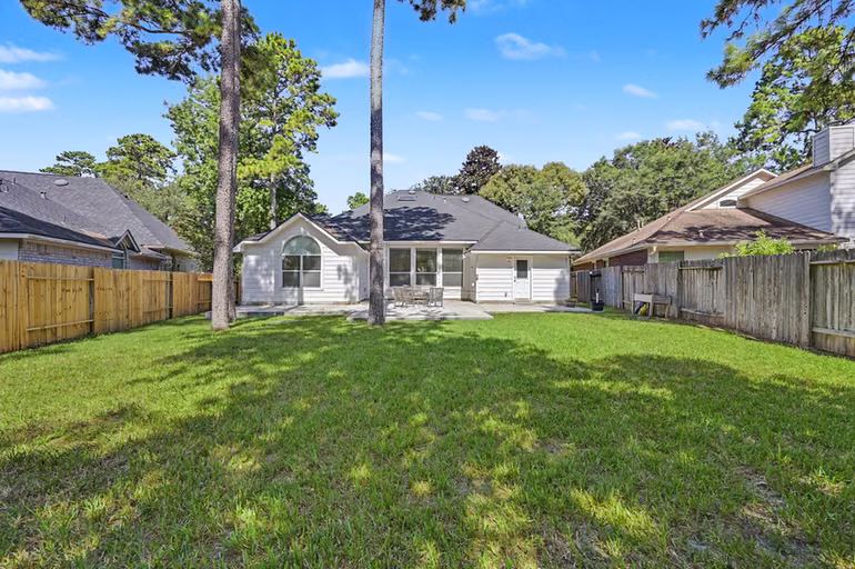 Photo 5 of 14 S Rambling Ridge Place, The Woodlands, TX