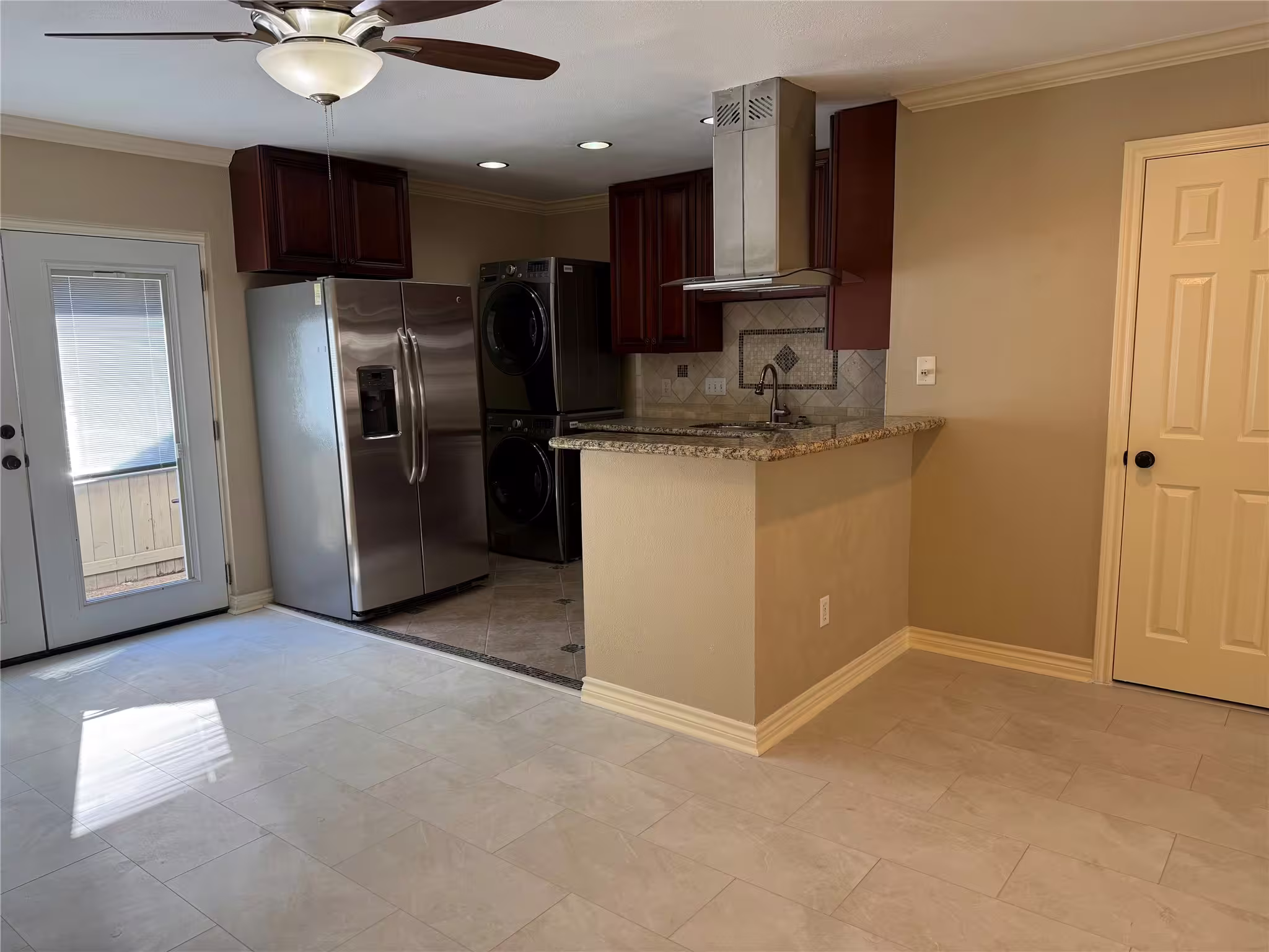 Photo 5 of 515 Tallowood Road 4, Houston, TX
