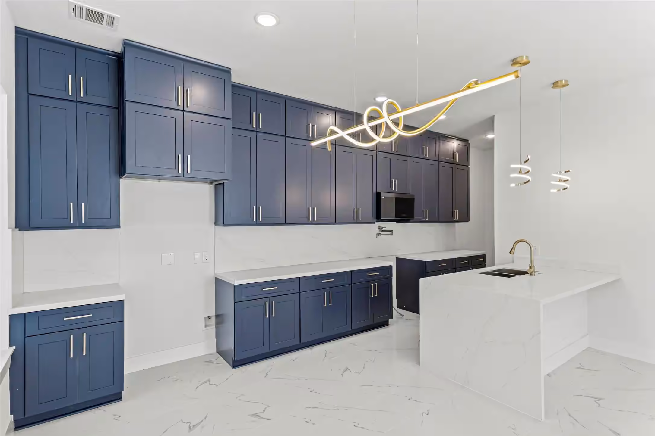 Photo 6 of 7554 Dyer Street, Houston, TX