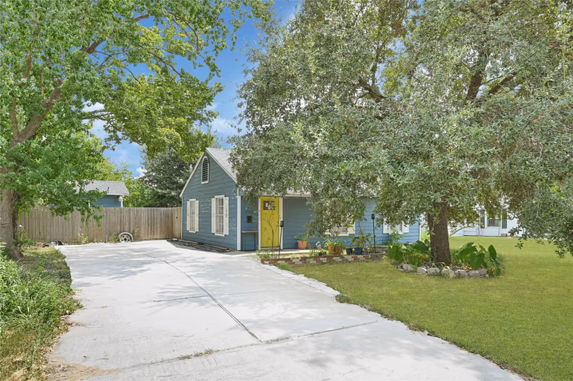 Photo of 3607 De Leon Street, Houston, TX