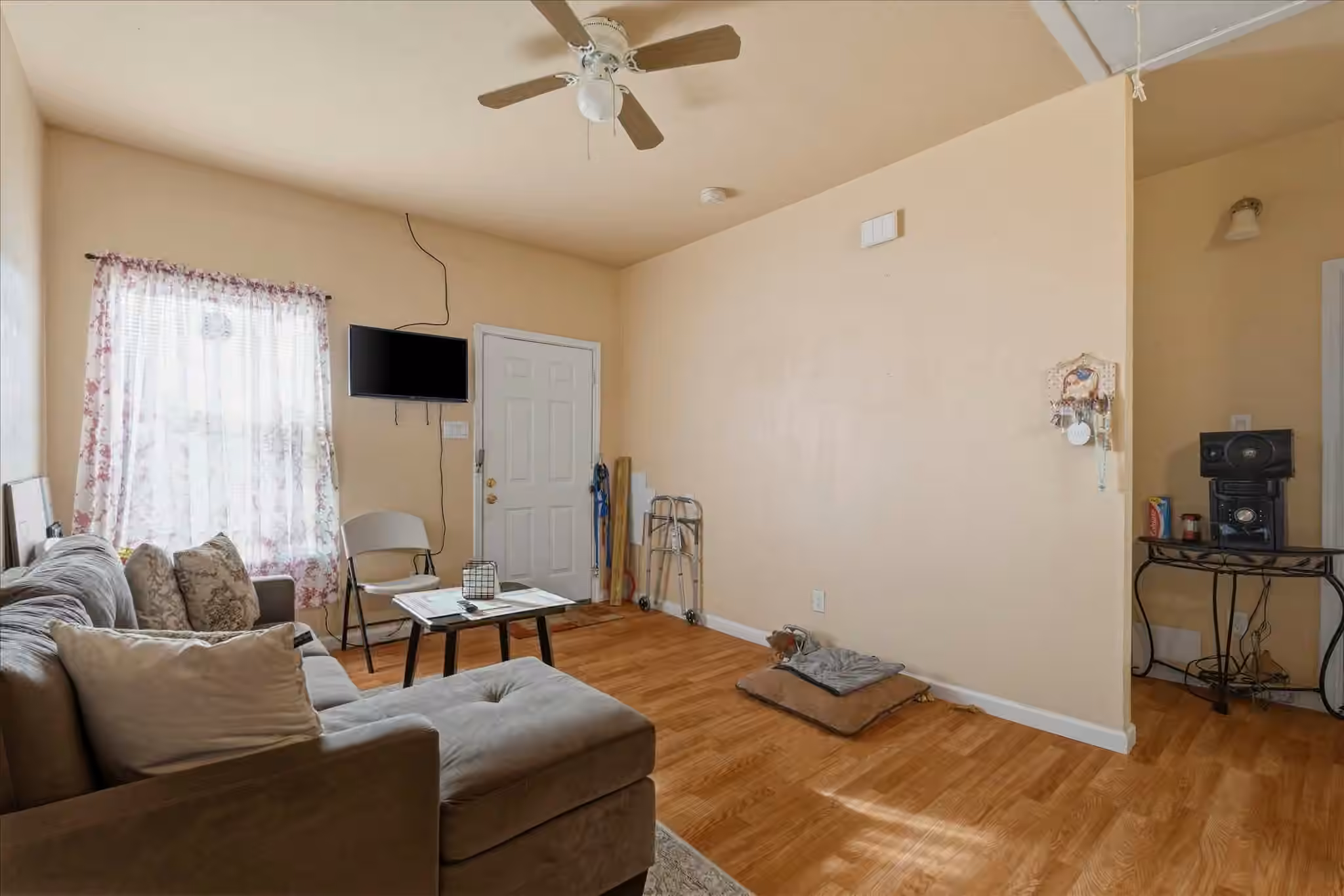 Photo 4 of 1802 Fort Worth Street, Baytown, TX