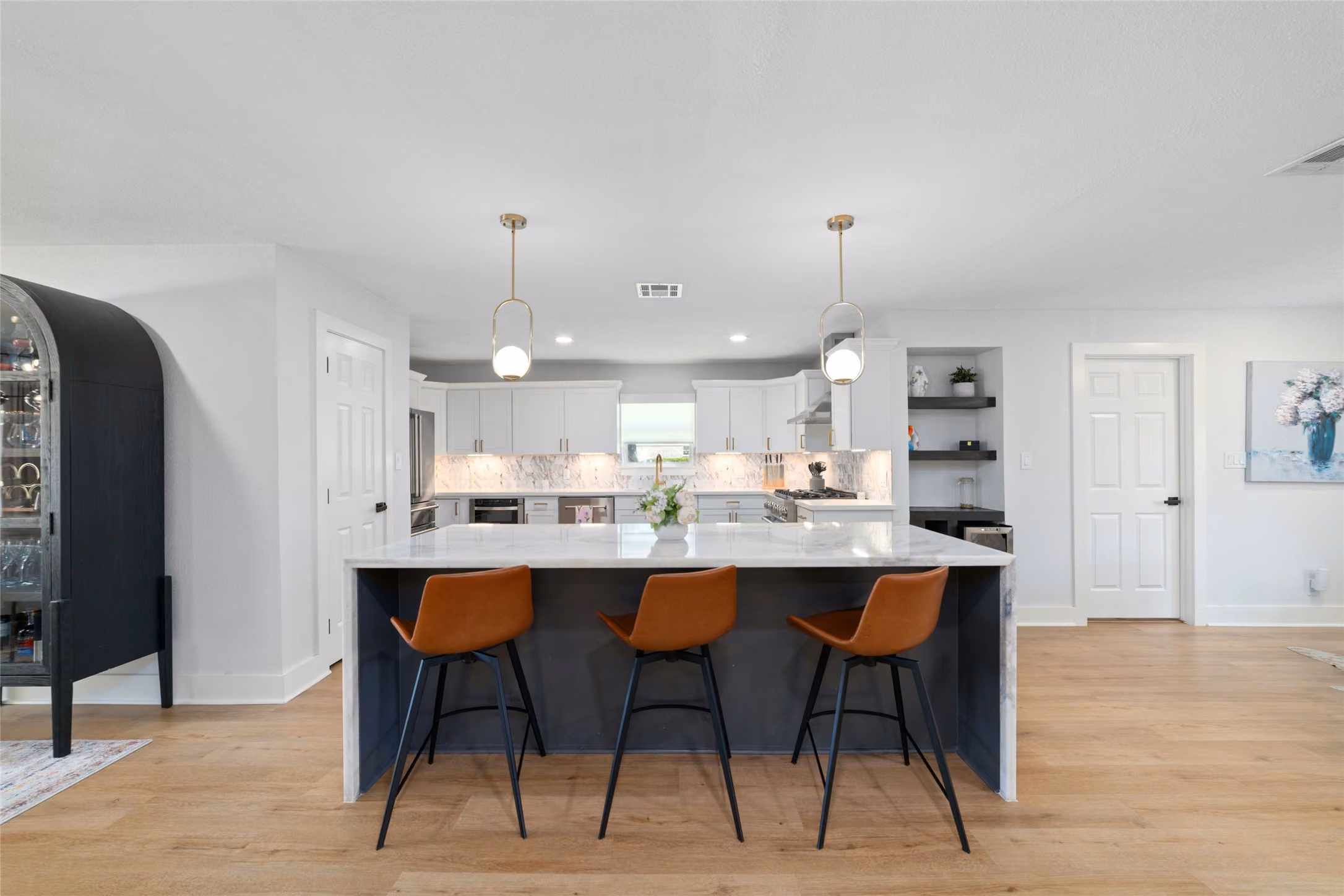 Photo 3 of 6503 Kury Lane, Houston, TX