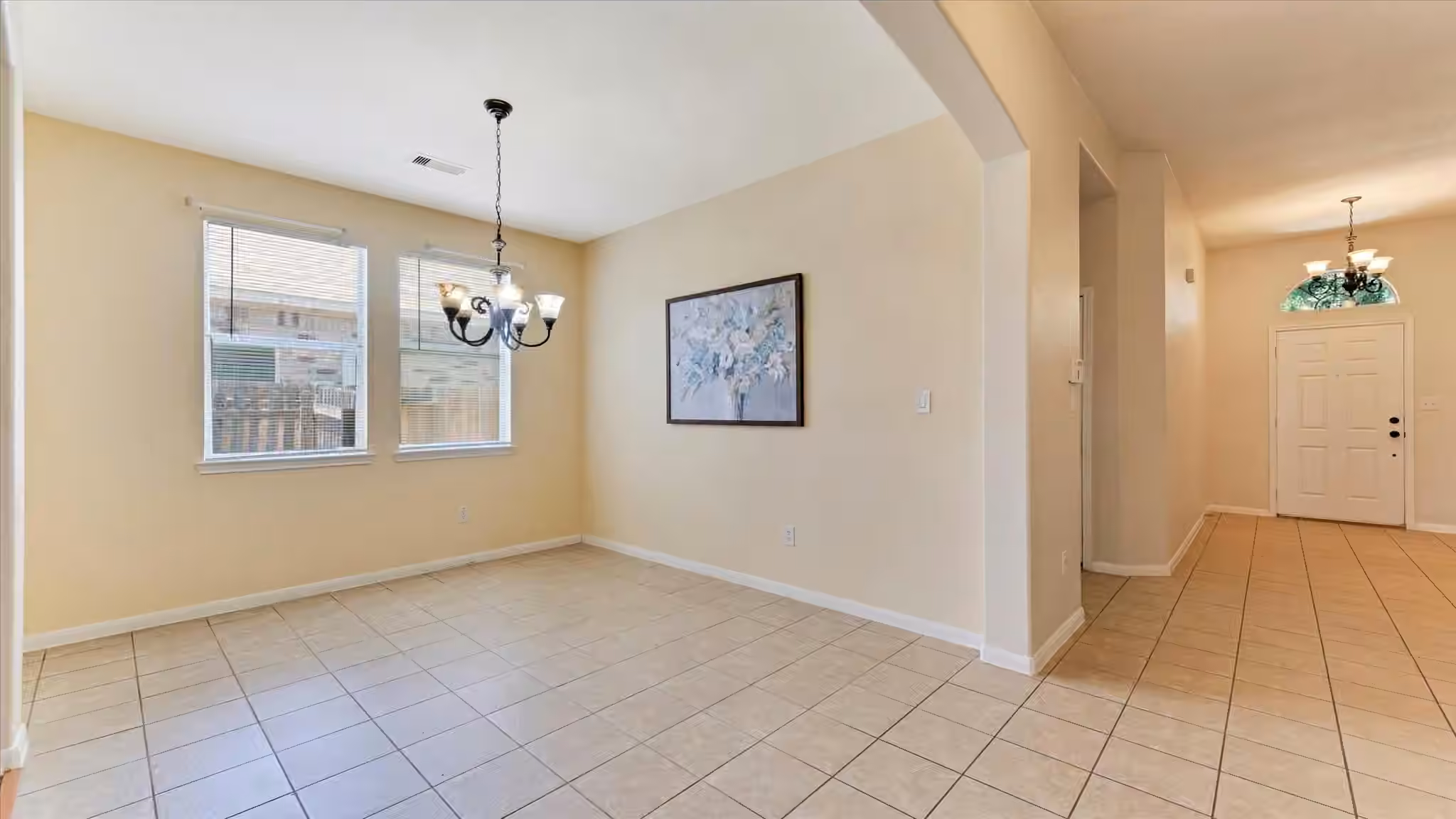 Photo 7 of 8614 W Highlands Crossing, Highlands, TX
