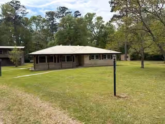 Photo of 167 Linnwood Drive, Woodbranch, TX