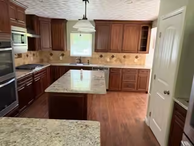 Photo 3 of 167 Linnwood Drive, Woodbranch, TX