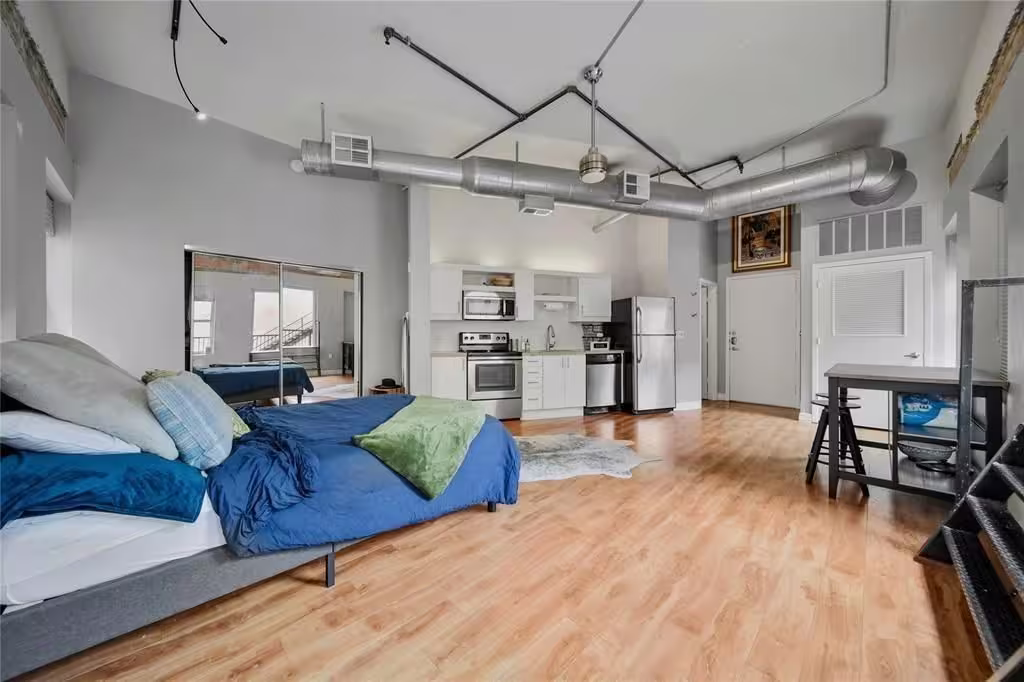 Photo 7 of 705 Main Street 610, Houston, TX