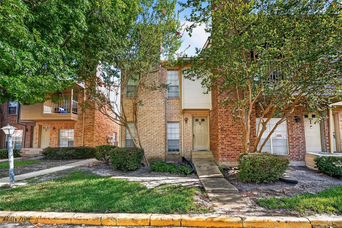 Photo of 1515 Sandy Springs Road 1604, Houston, TX 77042