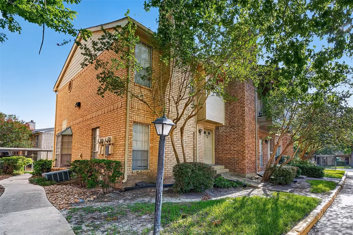 Photo 2 of 1515 Sandy Springs Road 1604, Houston, TX