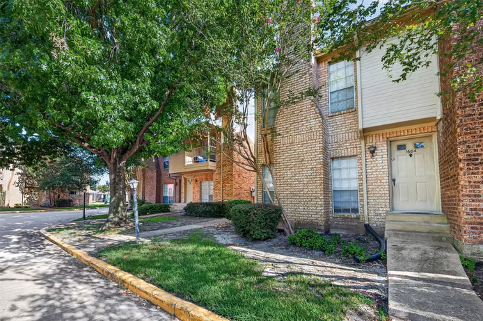 Photo 4 of 1515 Sandy Springs Road 1604, Houston, TX
