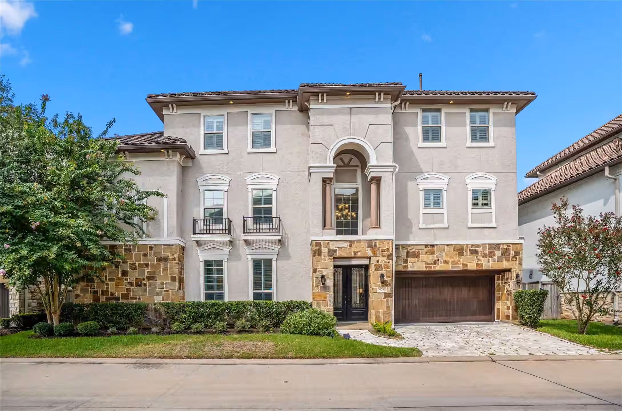 Photo of 908 Amelia Street, Sugar Land, TX