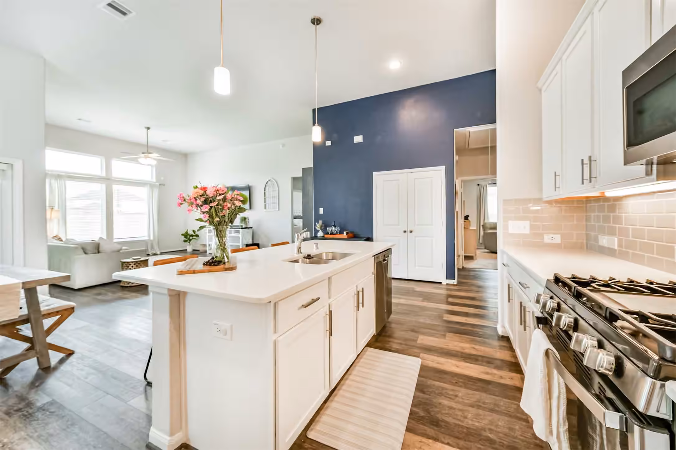 Photo of 6304 Firewood Drive, League City, TX 77573