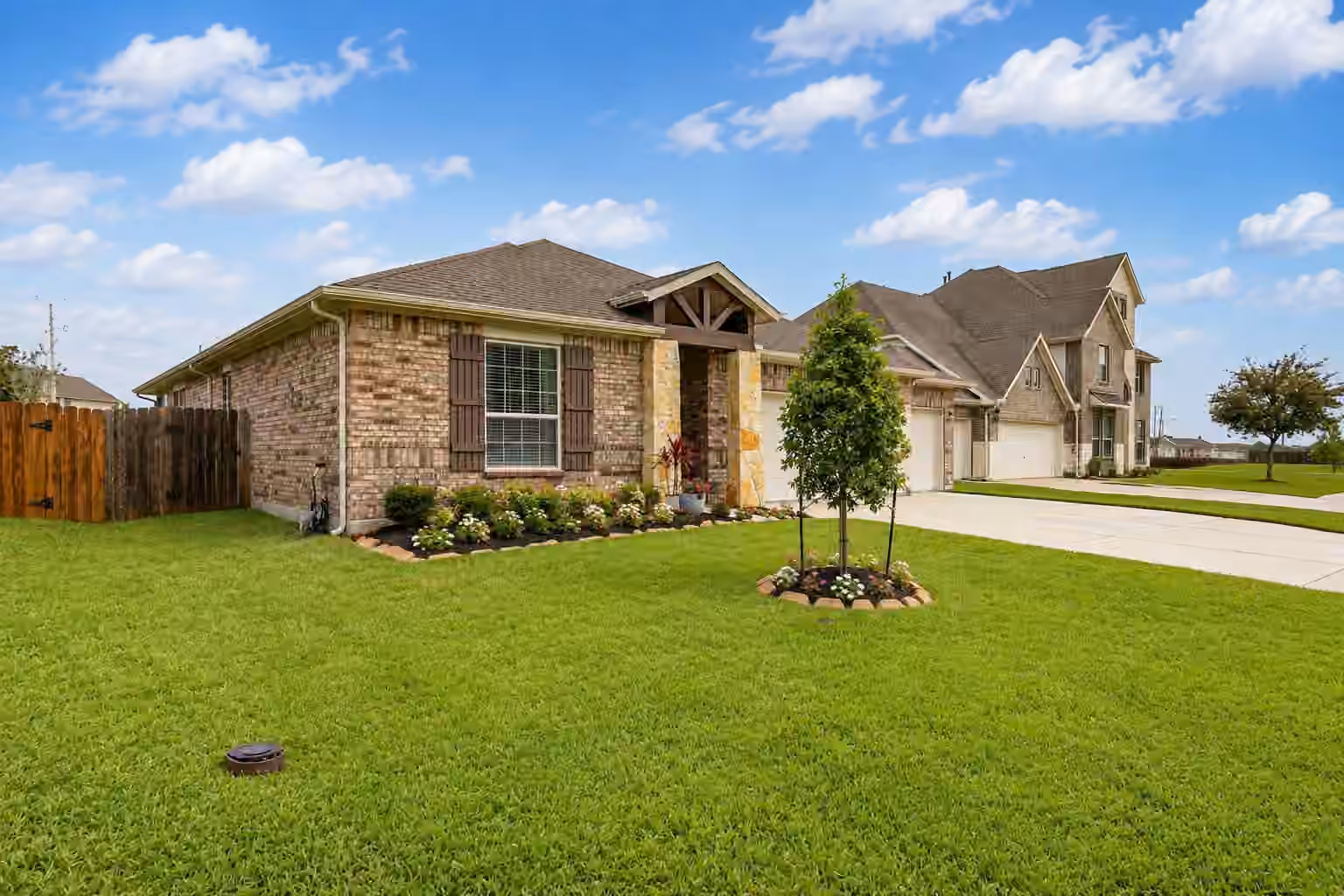 Photo 2 of 6304 Firewood Drive, League City, TX