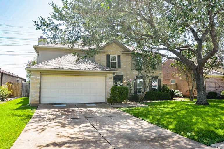 Photo of 3235 E Rangecrest Place, Sugar Land, TX
