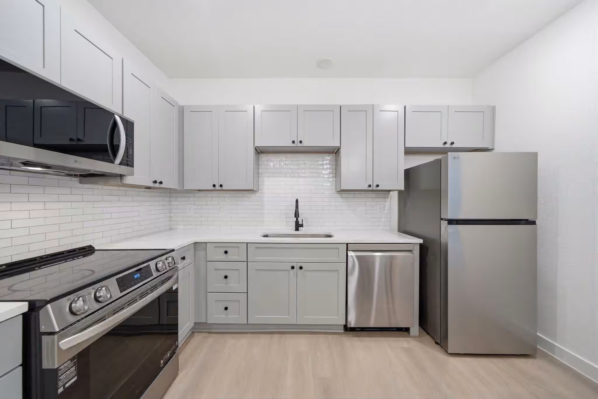 Photo 6 of 11621 Waldemar Drive, Houston, TX