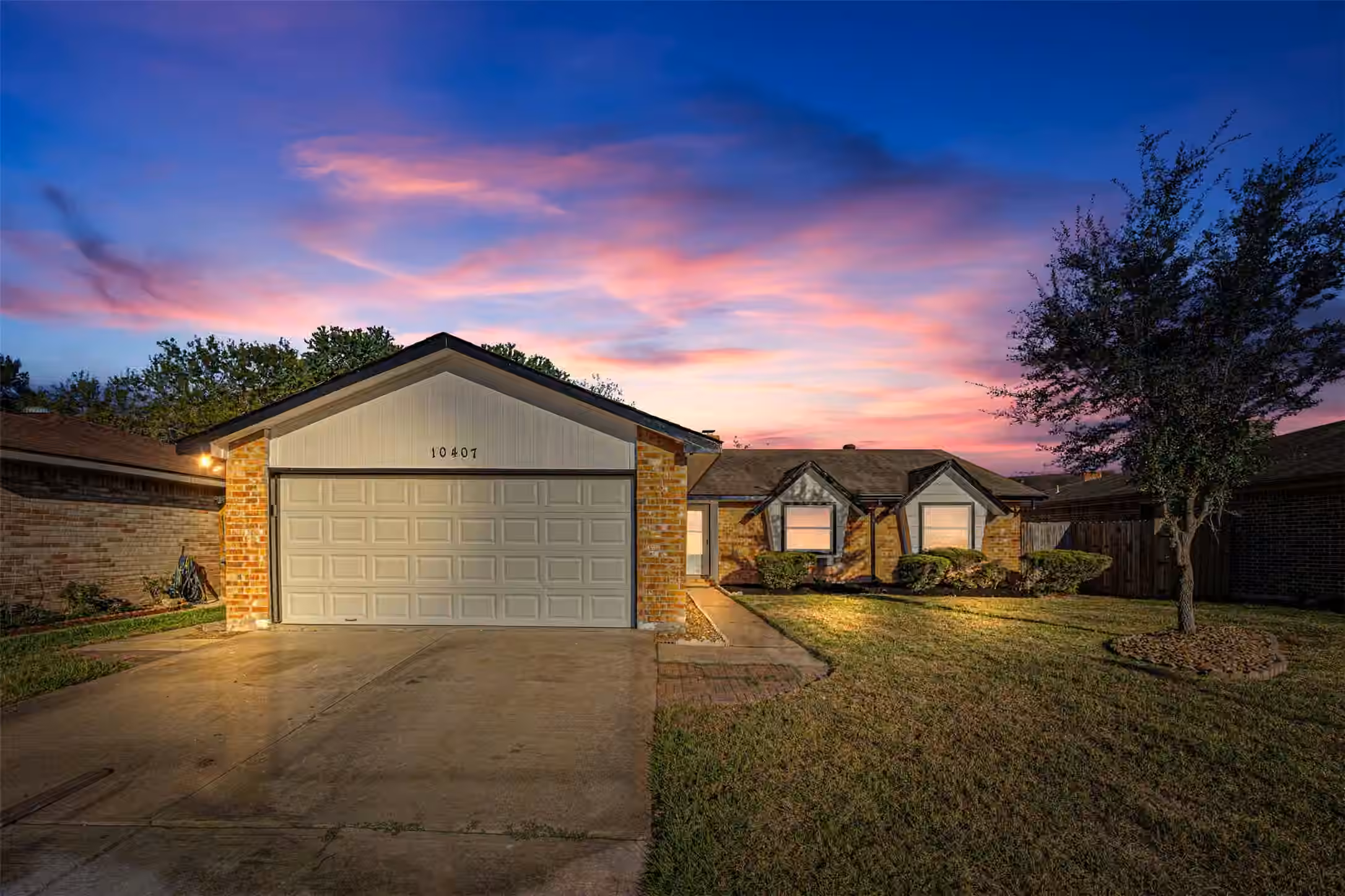 Photo of 10407 Townhall Lane, Sugar Land, TX 77498