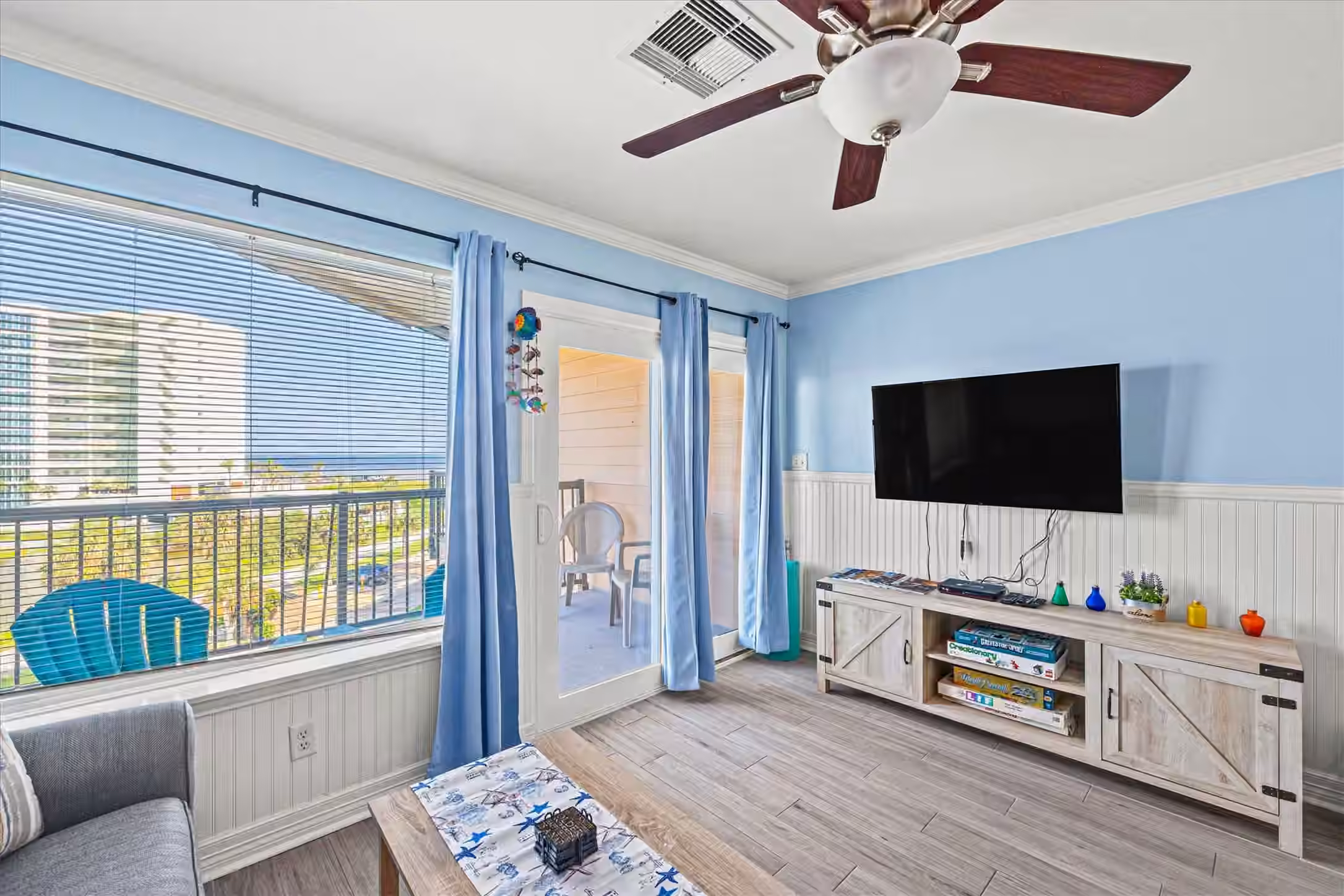 Photo 3 of 9520 Seawall Blvd 338, Galveston, TX