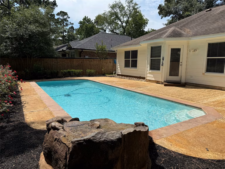 Photo 4 of 47 Hidden Meadow Drive, The Woodlands, TX