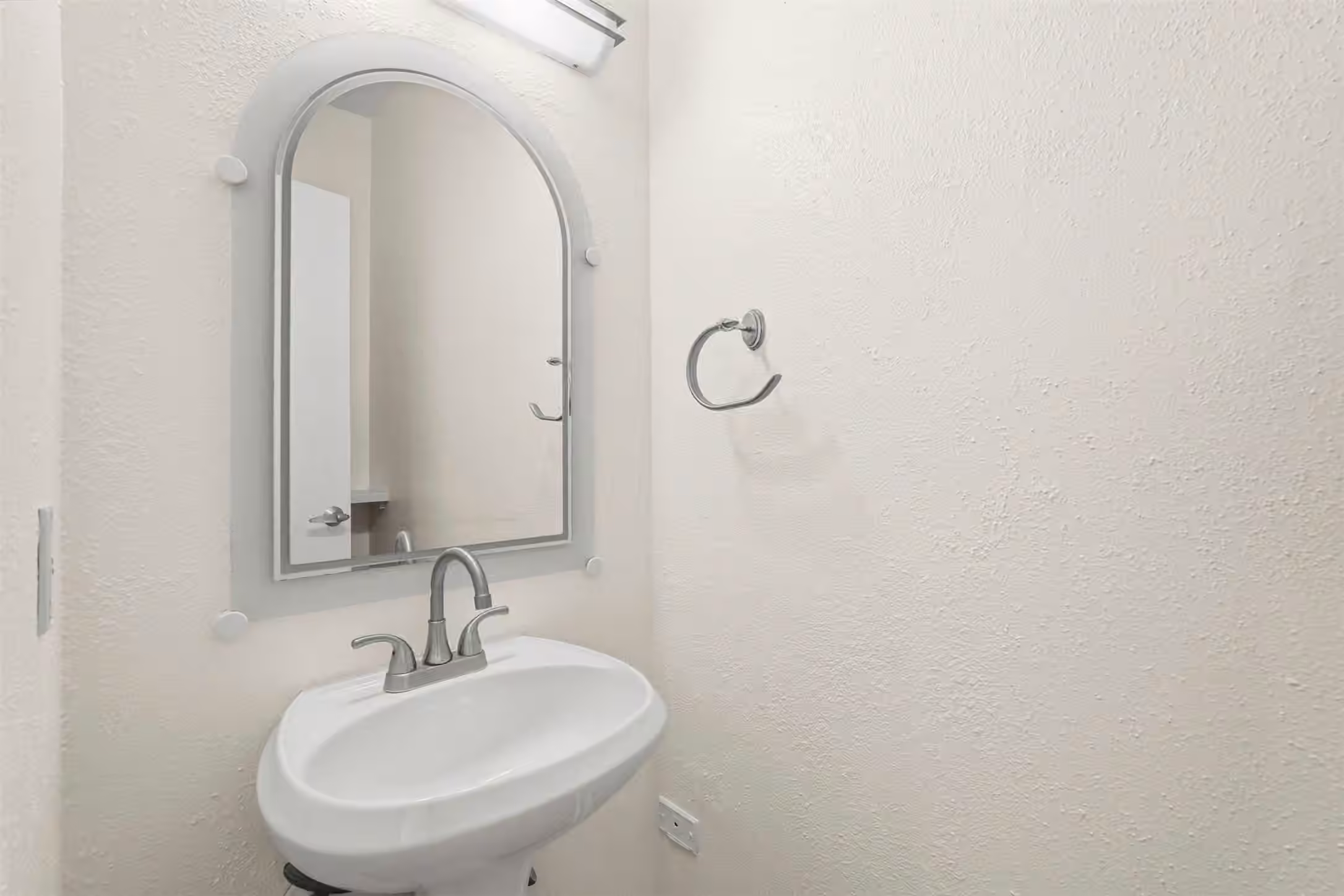 Photo 7 of 2507 Mandell Street, Houston, TX