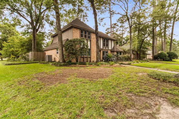 Photo 4 of 3238 Redwood Lodge Dr Drive, Houston, TX