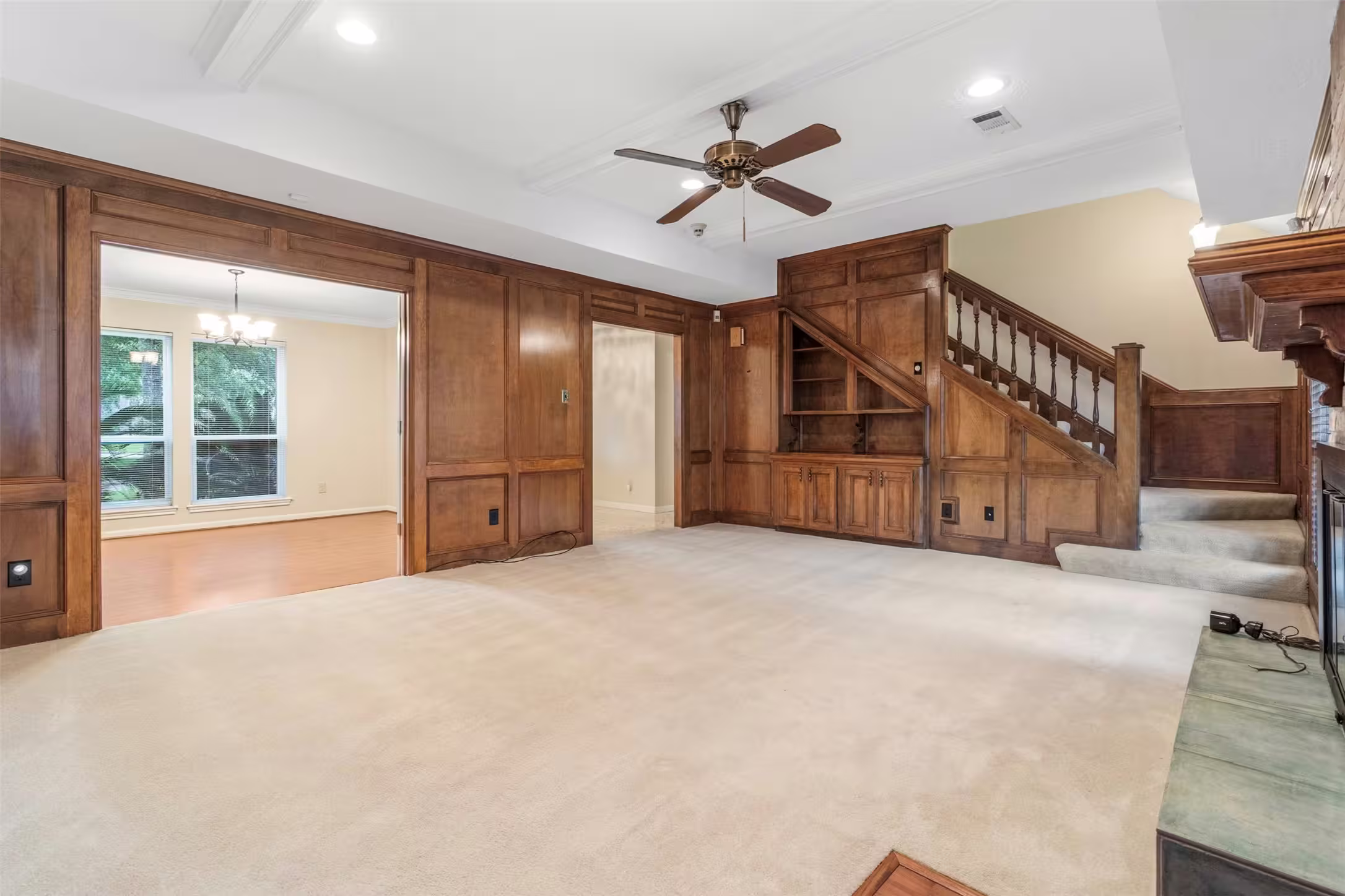Photo 7 of 3238 Redwood Lodge Dr Drive, Houston, TX