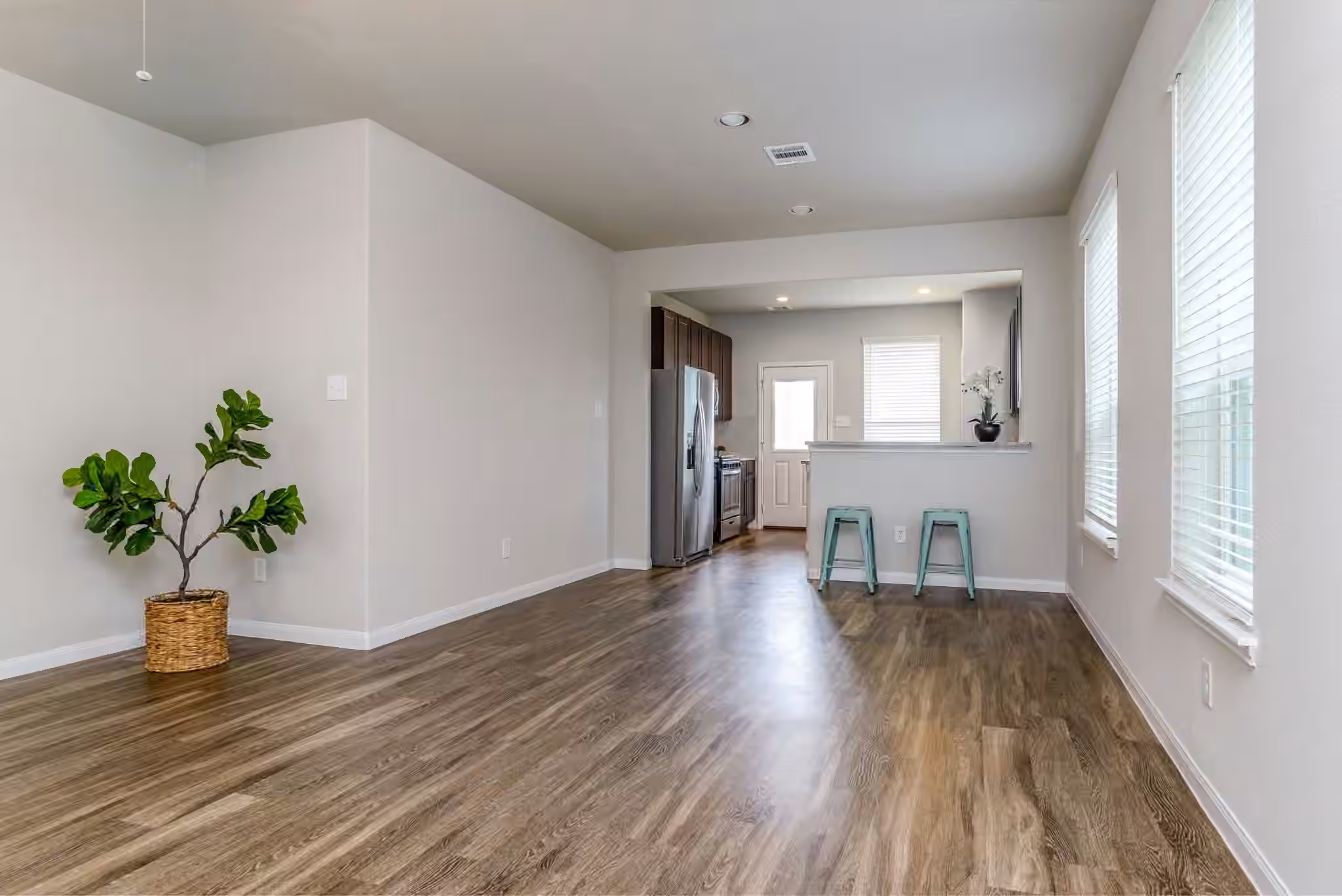 Photo 3 of 24927 Alberti Sonata Drive, Katy, TX