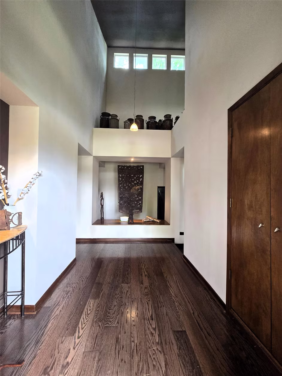 Photo 3 of 3231 Hemingway Drive, Montgomery, TX
