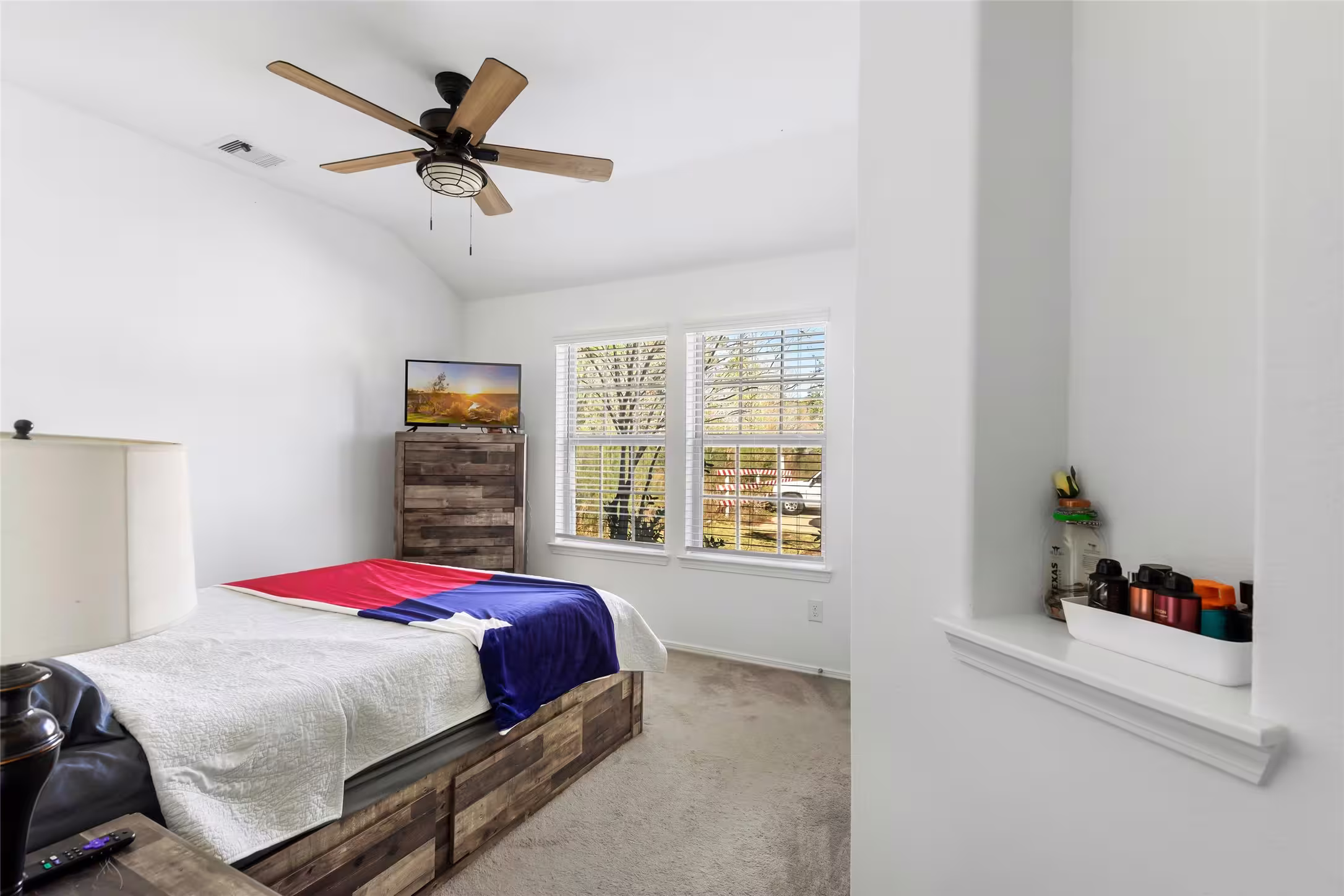 Photo 7 of 1127 Bulwark Drive, Crosby, TX