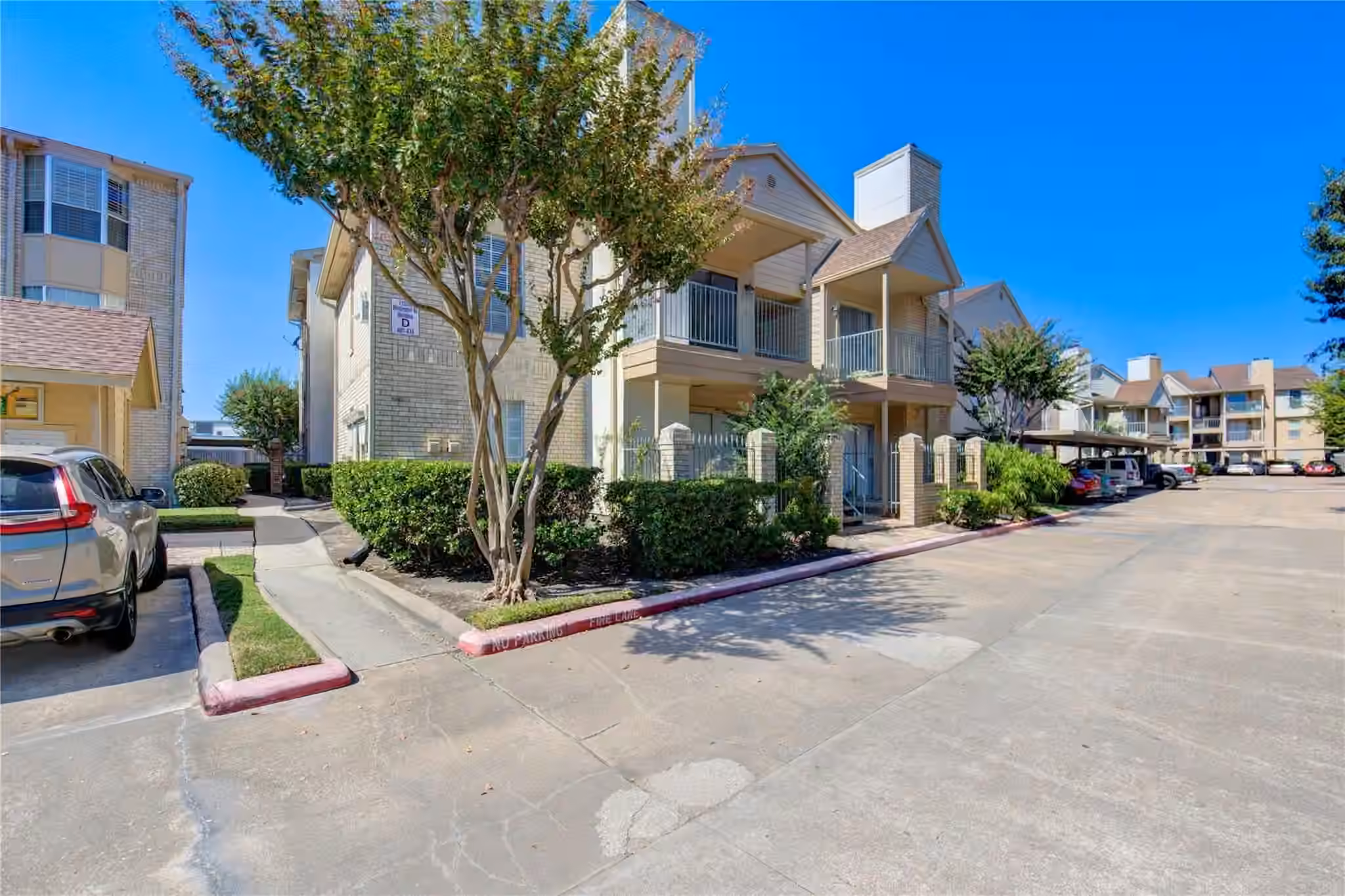 Photo of 12550 Whittington Drive 305, Houston, TX 77077