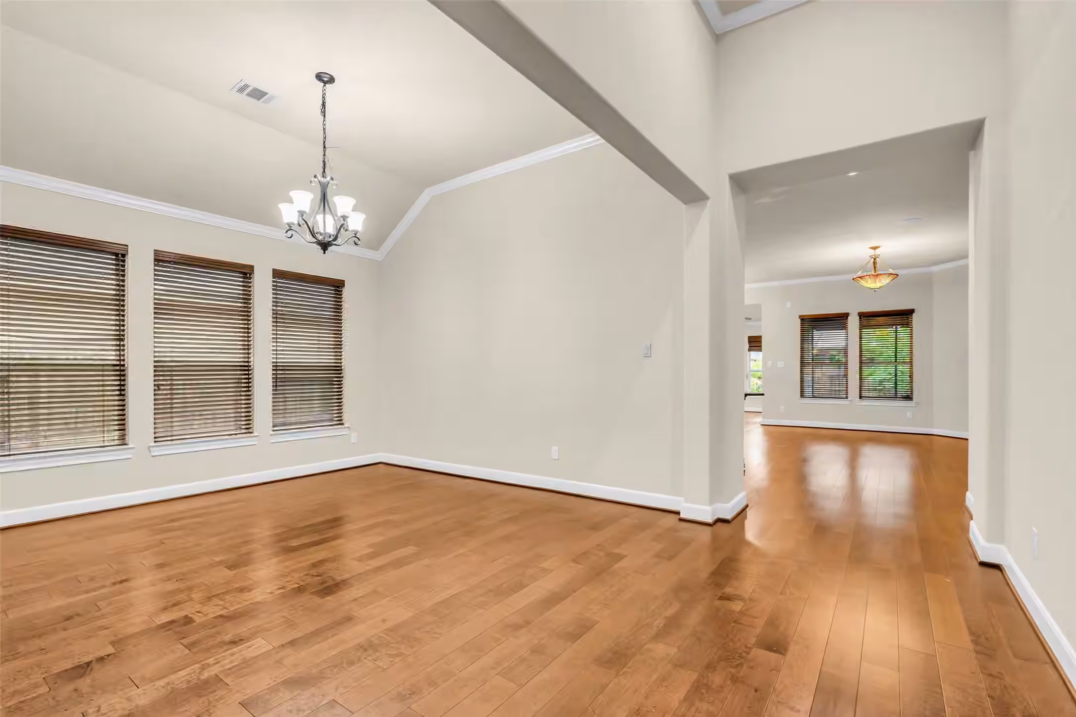 Photo 5 of 118 Gray Vervain Court, Montgomery, TX
