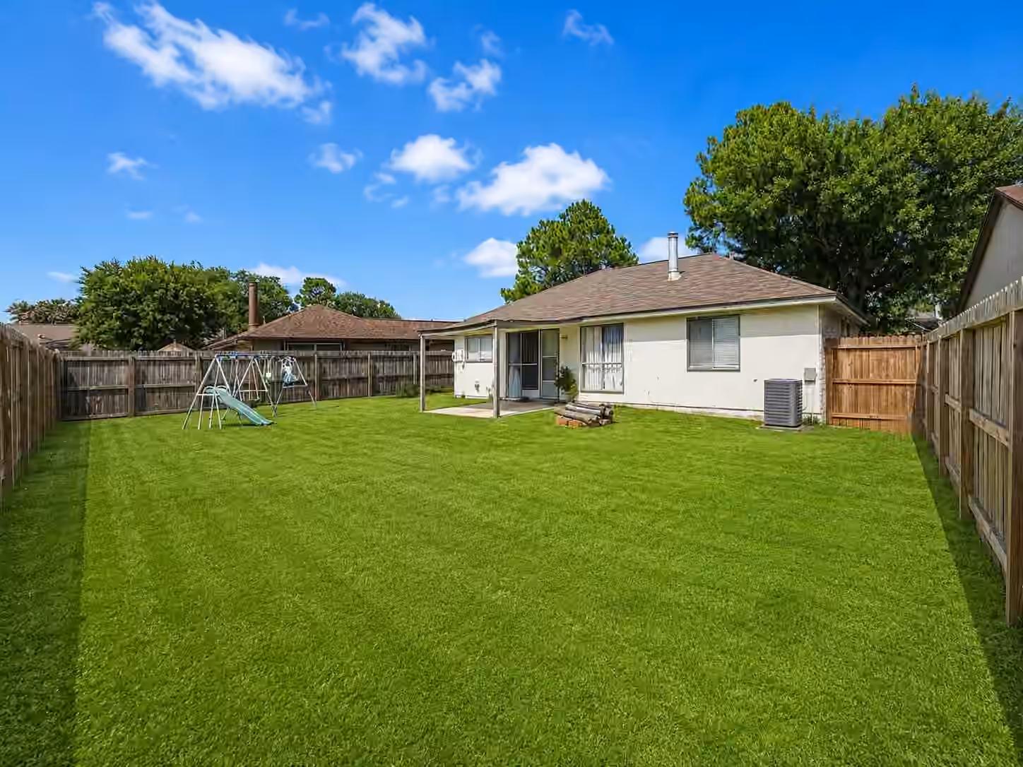 Photo 2 of 7819 Breda Drive, Baytown, TX