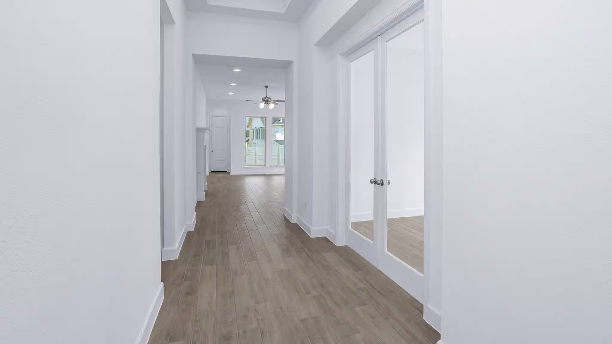 Photo 6 of 8943 Creaky Wheel Way, Montgomery, TX