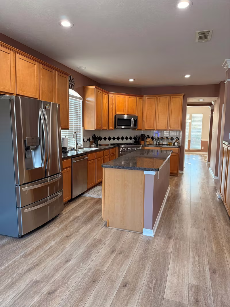 Photo 4 of 19310 Jeckell Isles Court, Tomball, TX