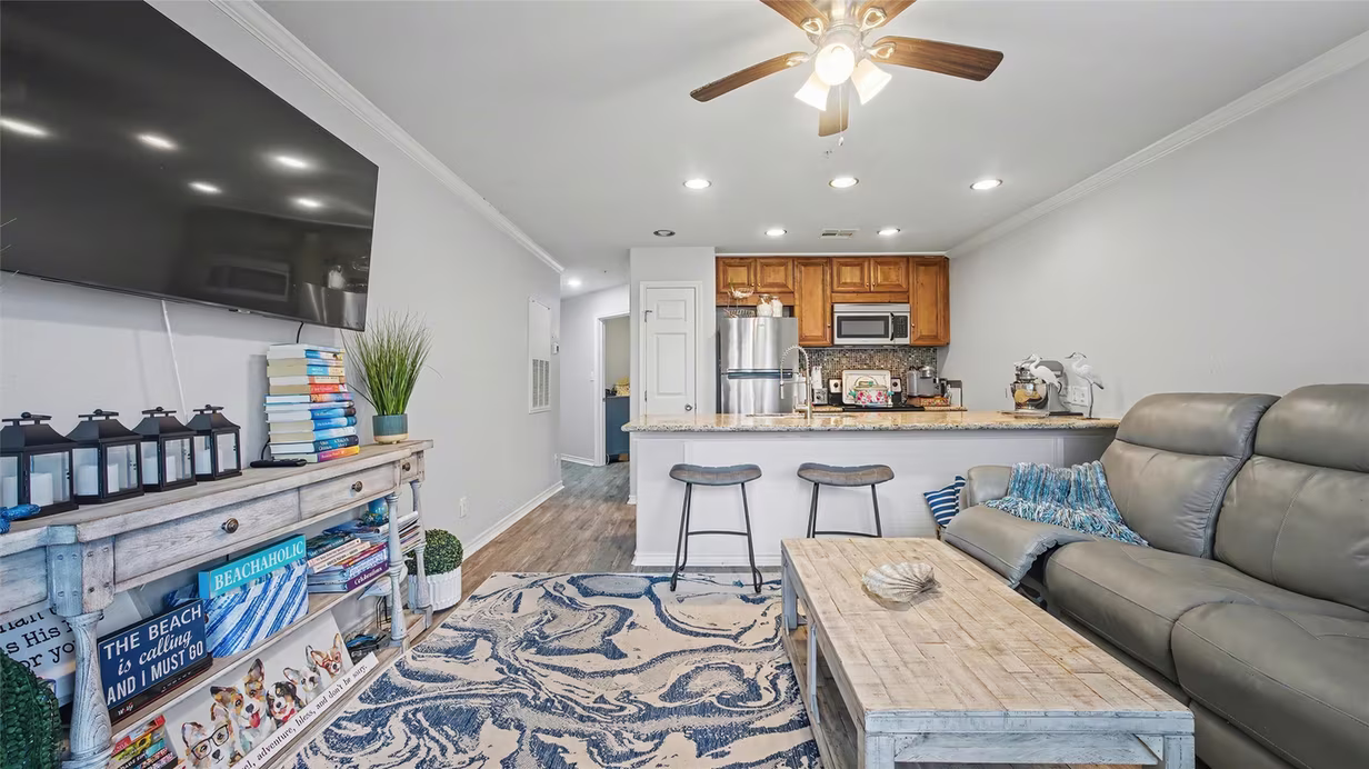 Photo 2 of 9520 Seawall Boulevard 142, Galveston, TX