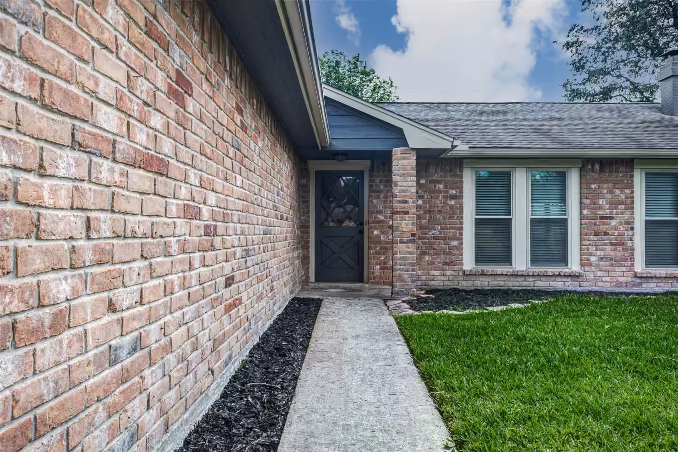 Photo 3 of 11403 Bonaparte Drive, Cypress, TX