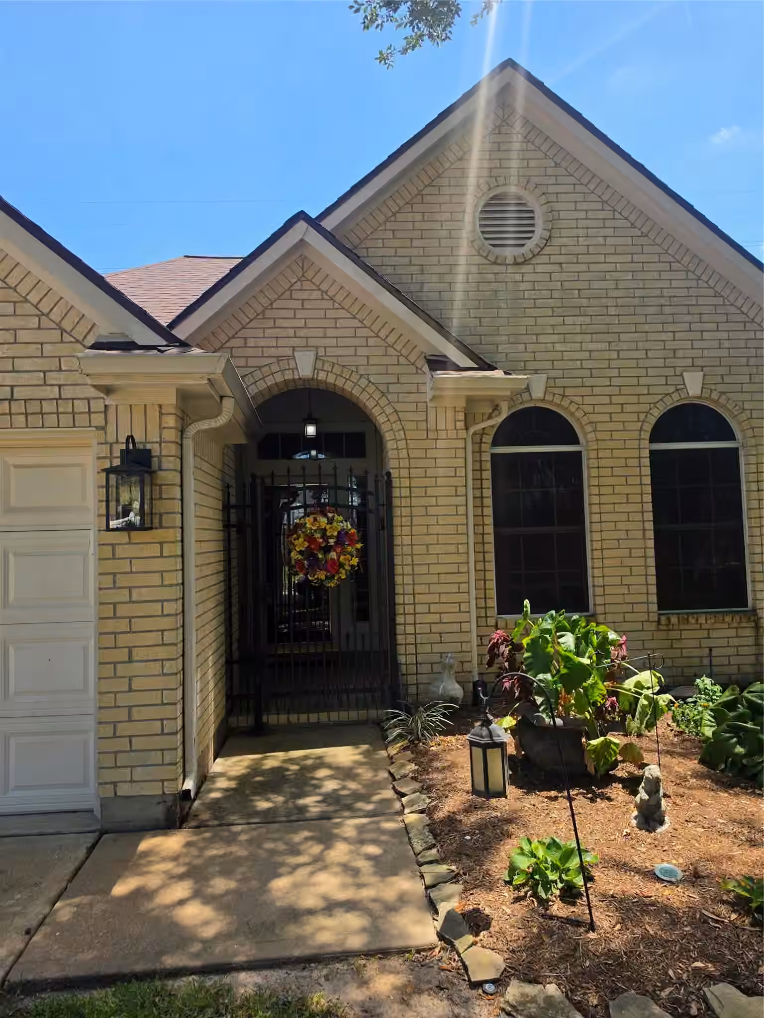 Photo 3 of 11406 Desert Springs Circle, Houston, TX