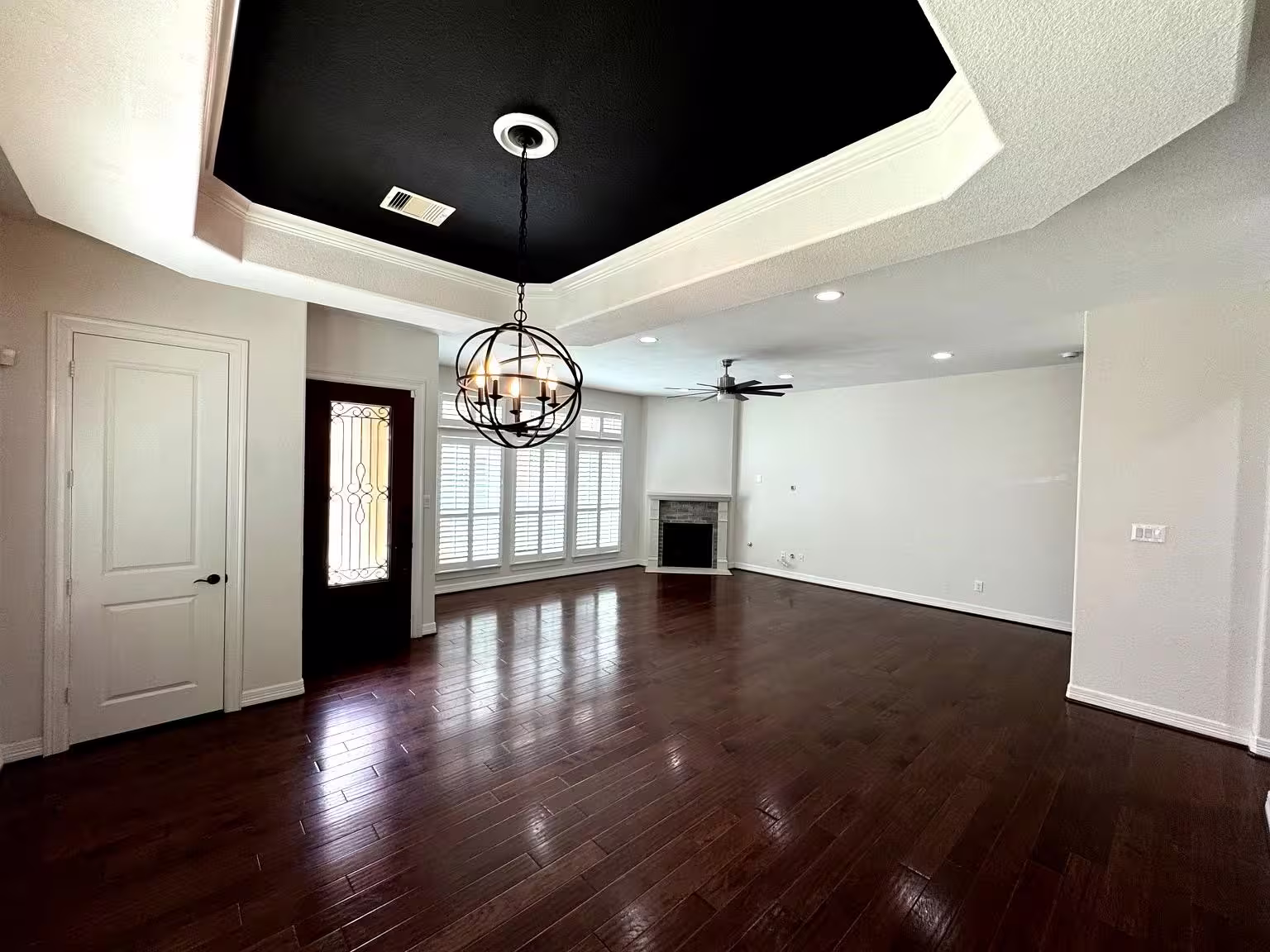 Photo 6 of 22 W Oaks Drive, Pasadena, TX