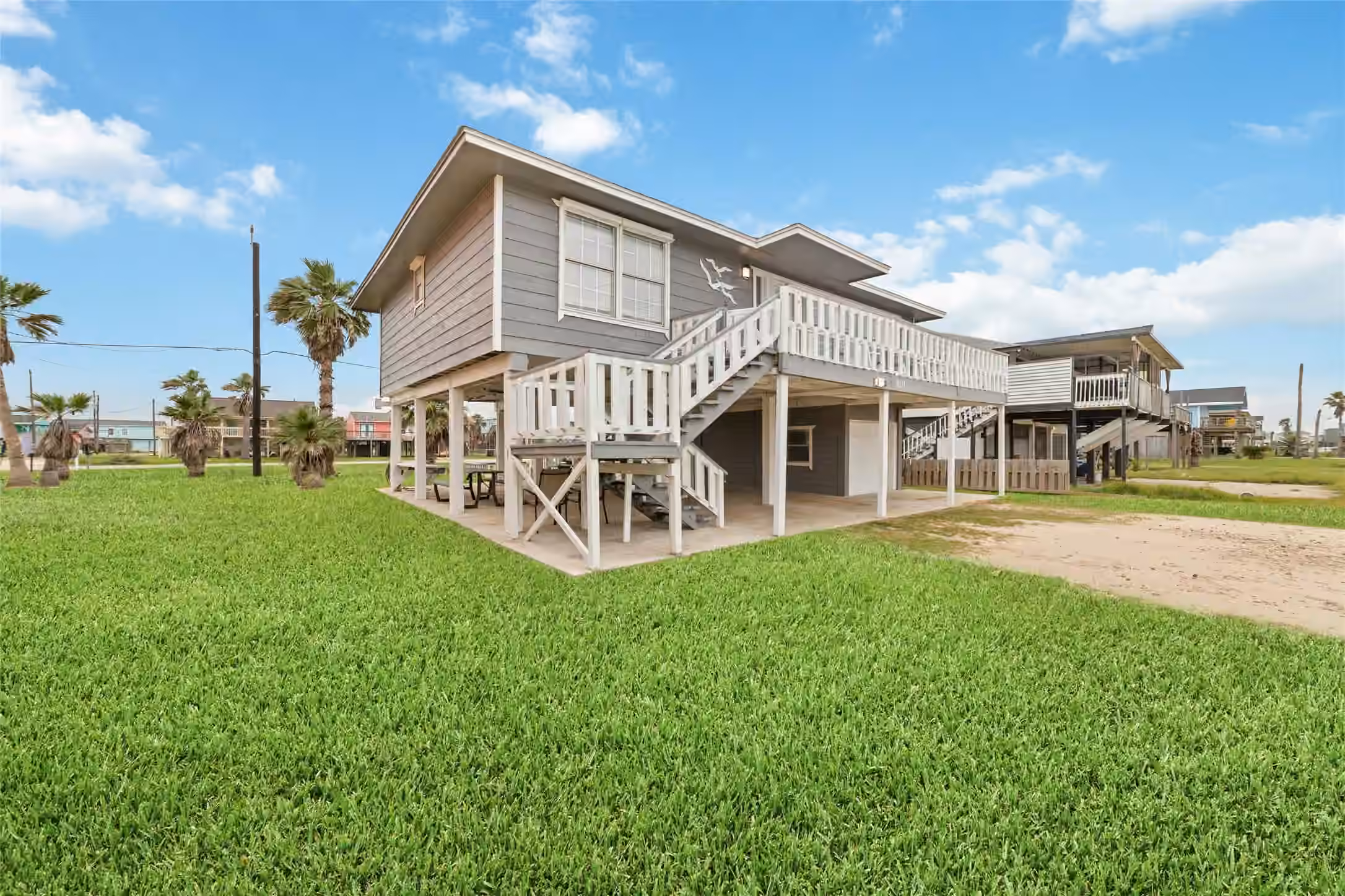 Photo 5 of 610 Seashell Drive, Freeport, TX