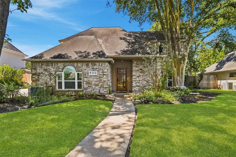 Photo of 9111 Tepee Trail, Houston, TX