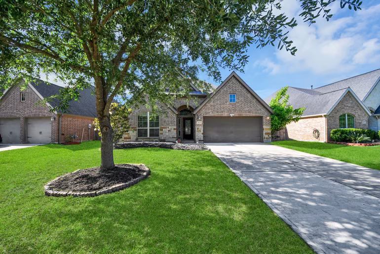 Photo 3 of 2918 Garden River Lane, Richmond, TX
