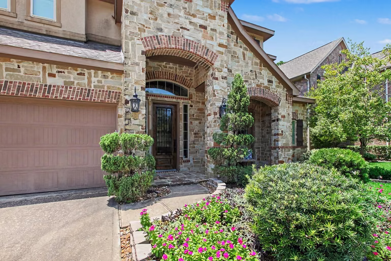 Photo 4 of 11 Canoe Bend Drive, Spring, TX
